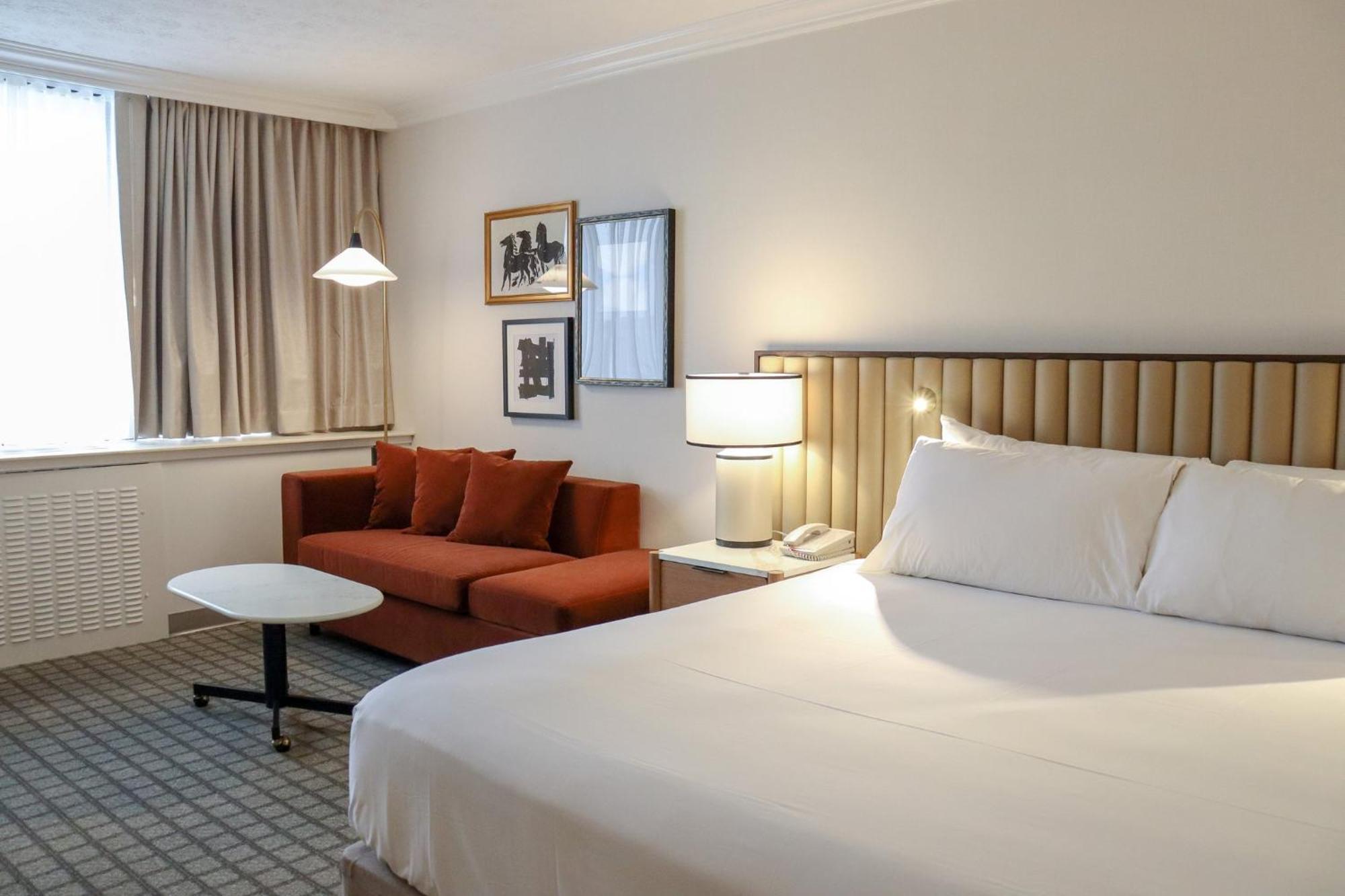 Crowne Plaza Louisville Airport Expo Ctr By Ihg Buitenkant foto