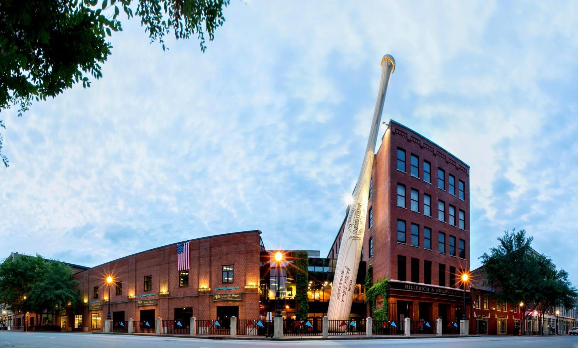 Crowne Plaza Louisville Airport Expo Ctr By Ihg Buitenkant foto