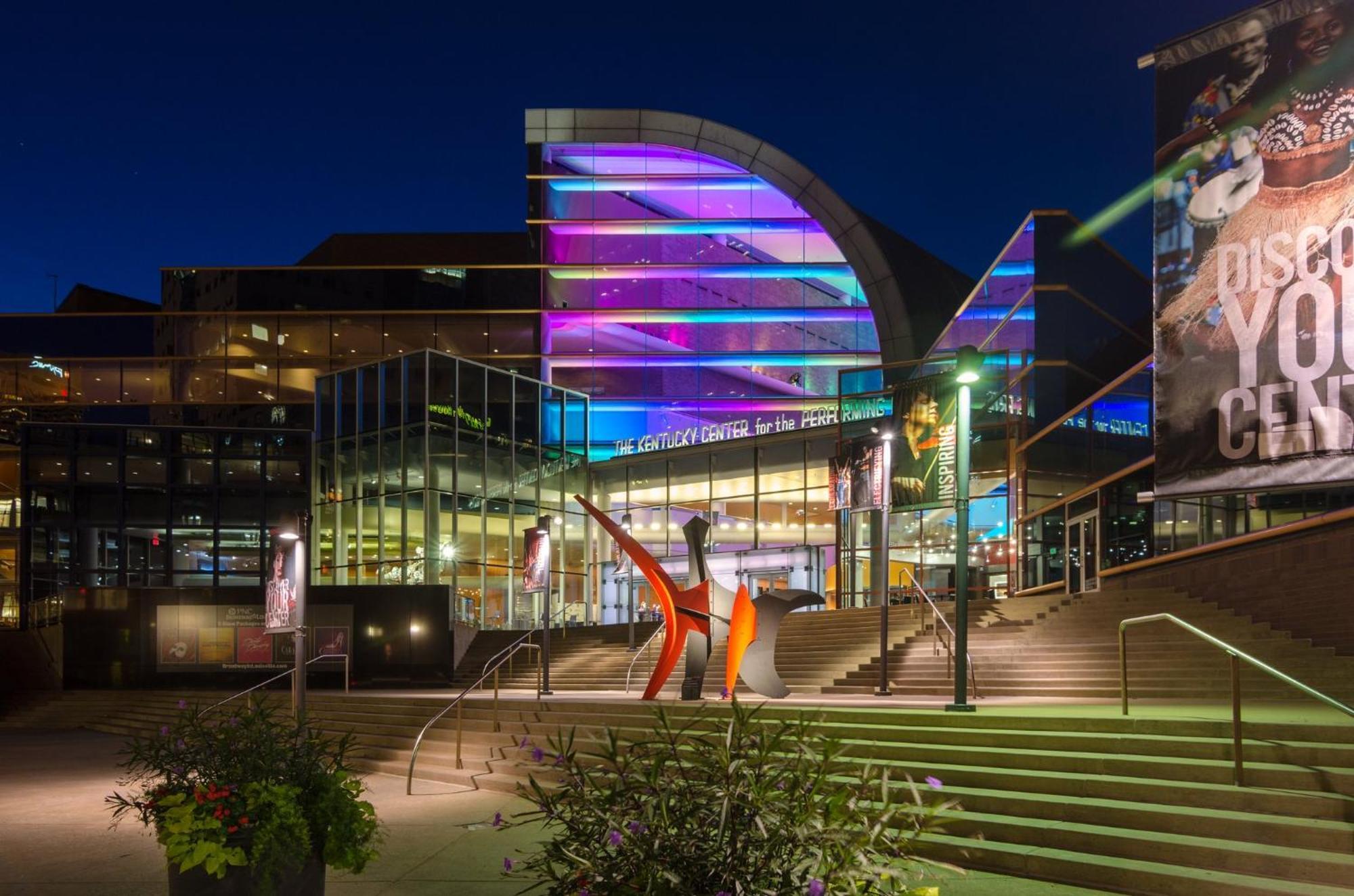 Crowne Plaza Louisville Airport Expo Ctr By Ihg Buitenkant foto