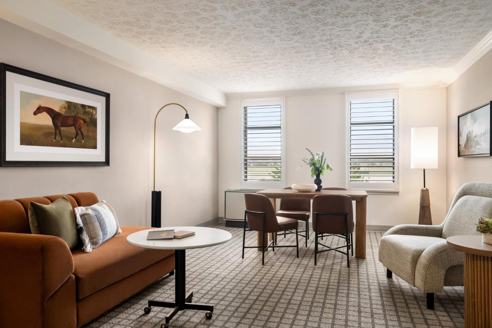 Crowne Plaza Louisville Airport Expo Ctr By Ihg Buitenkant foto